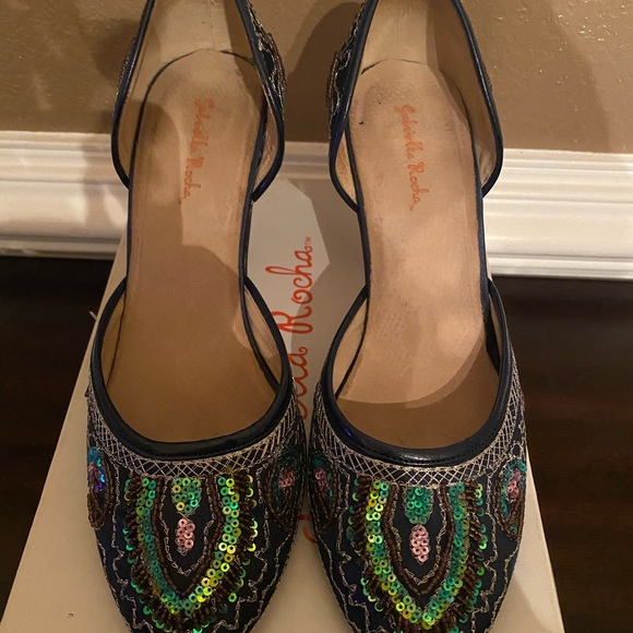 Gabrielle Rocha - Picture 4 of 4